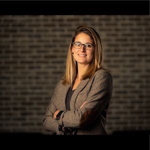 Meet your Posher, Eliza (@newnukem online)